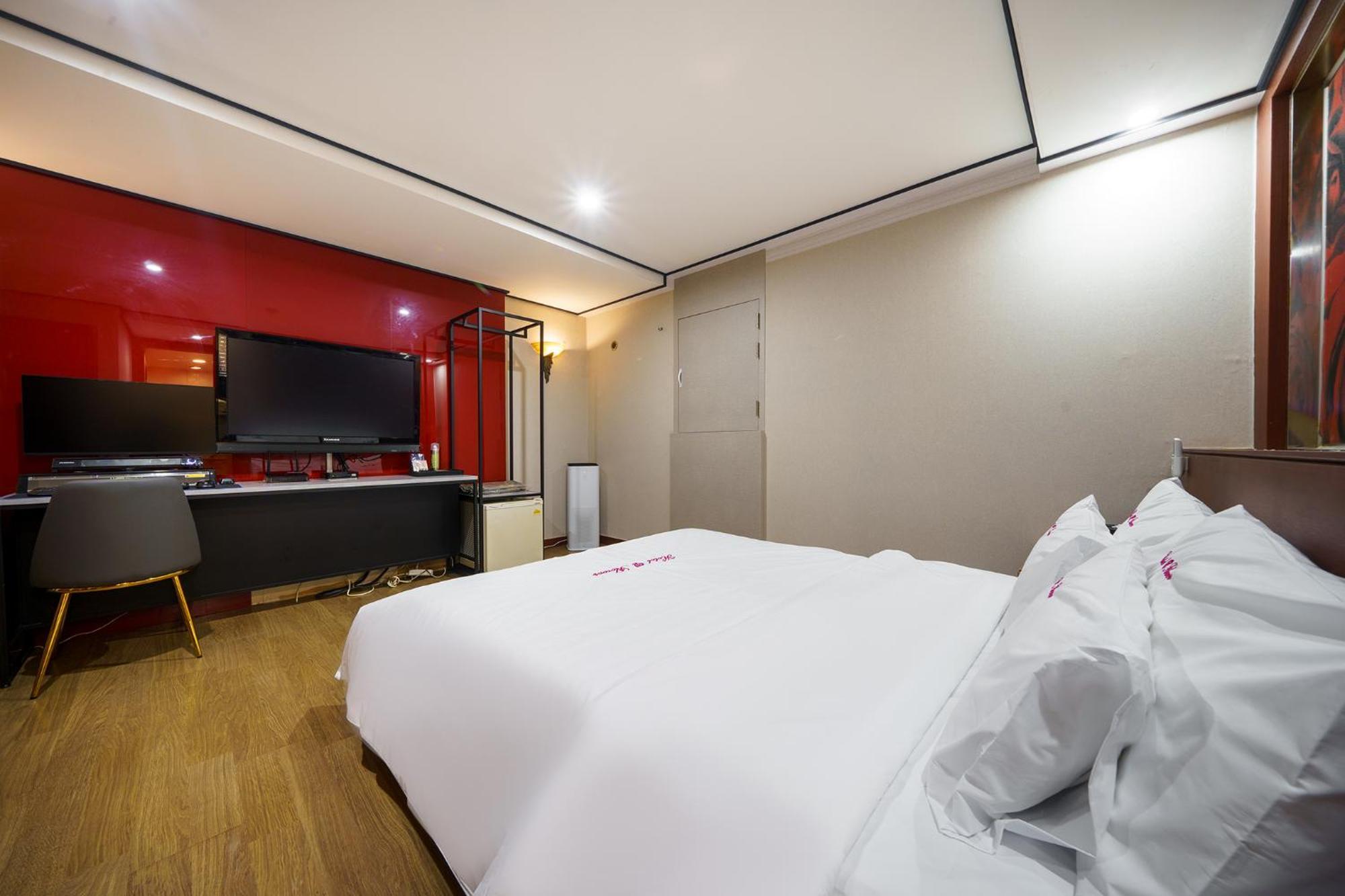 Flower Hotel Seoul Bagian luar foto