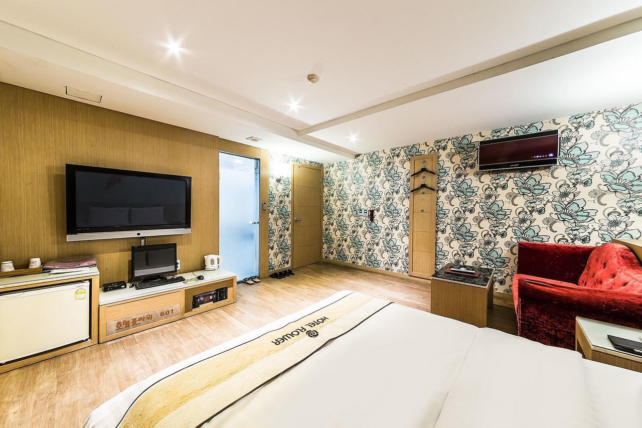 Flower Hotel Seoul Bagian luar foto