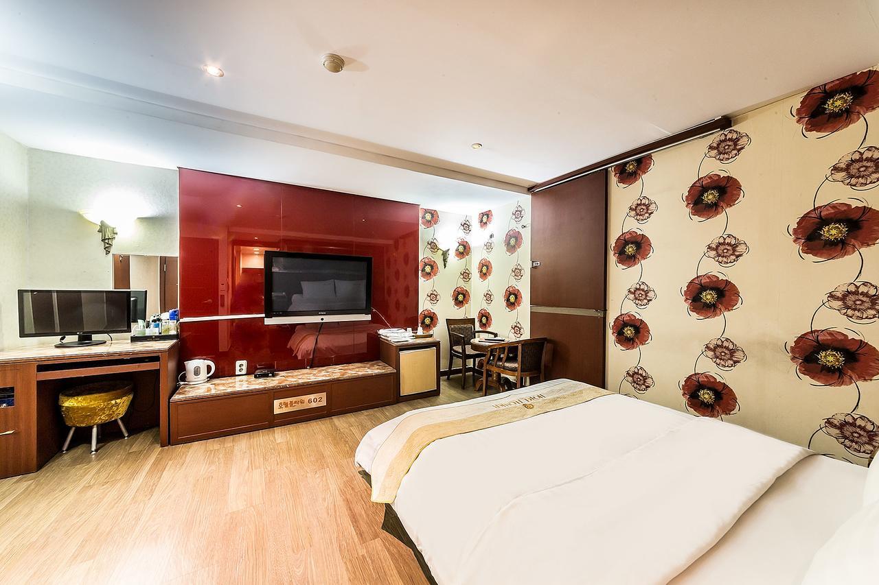 Flower Hotel Seoul Bagian luar foto