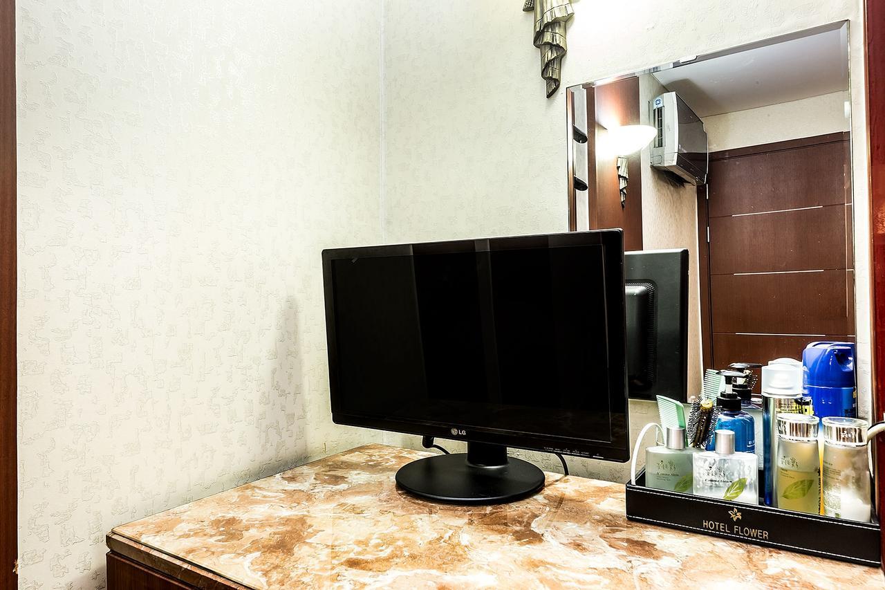 Flower Hotel Seoul Bagian luar foto