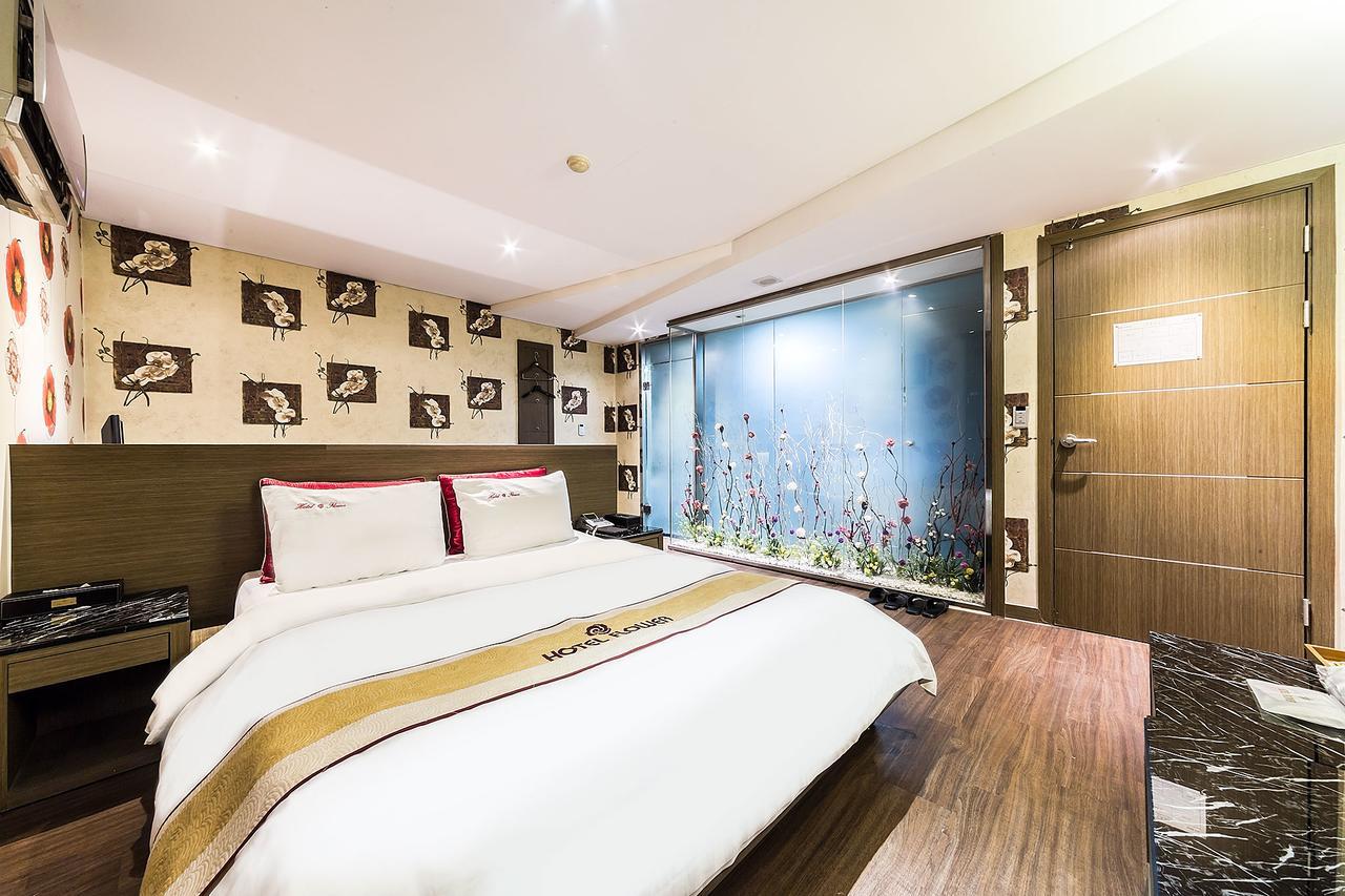Flower Hotel Seoul Bagian luar foto