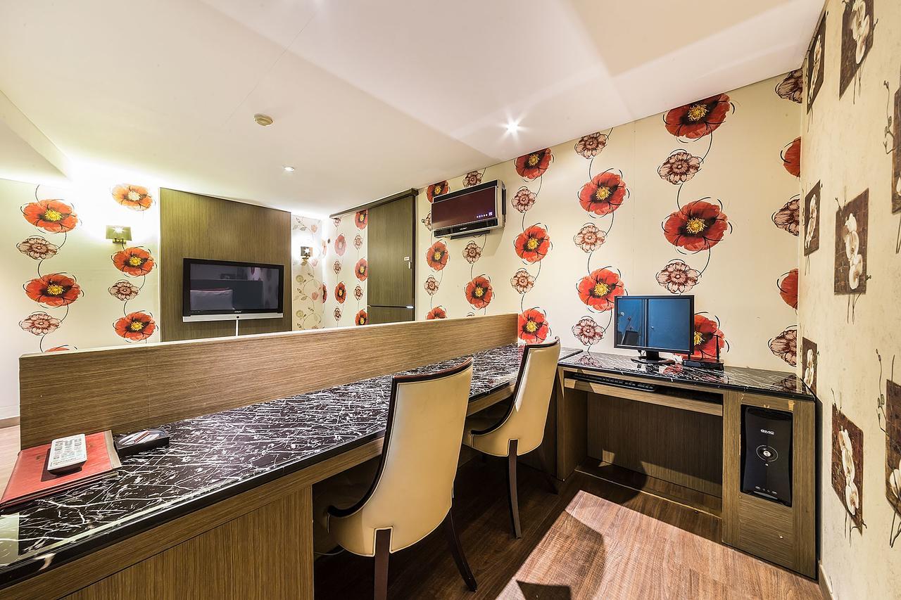 Flower Hotel Seoul Bagian luar foto